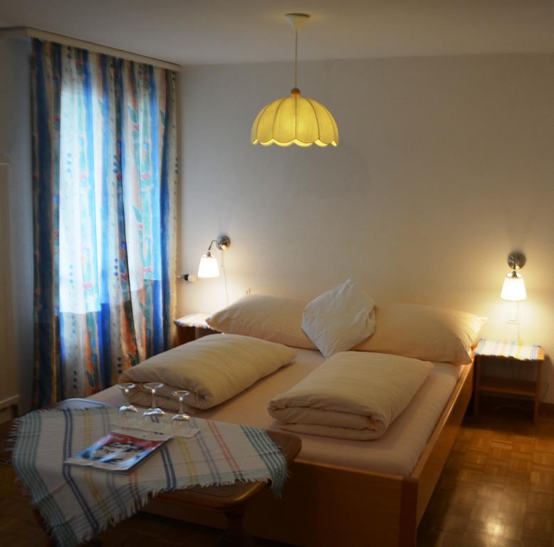Bed And Breakfast Krone Schellenberg 외부 사진