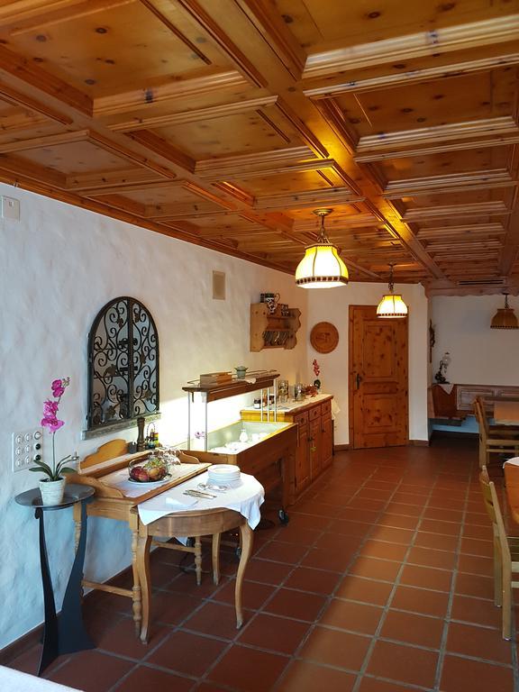 Bed And Breakfast Krone Schellenberg 외부 사진